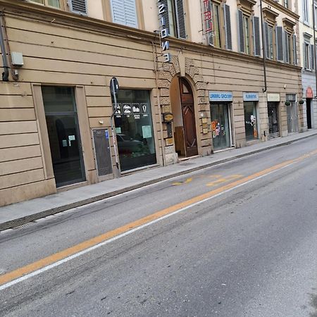 B&B Leonum Firenze Bagian luar foto