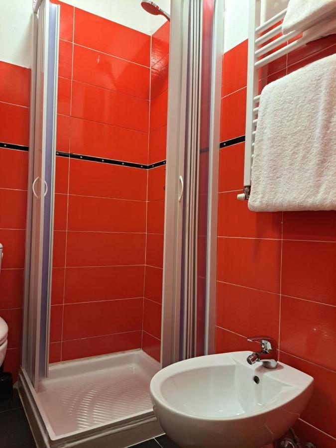 B&B Leonum Firenze Bagian luar foto