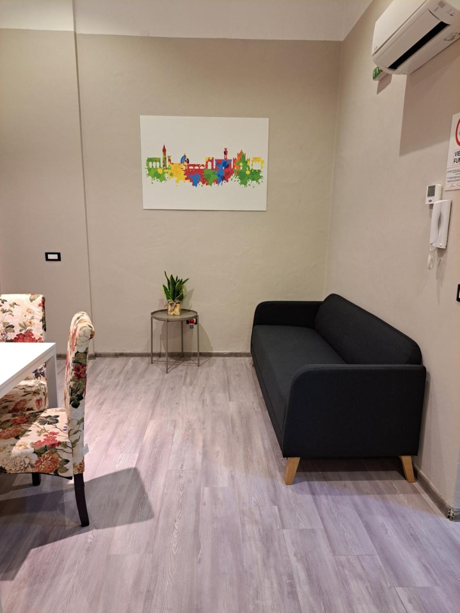 B&B Leonum Firenze Bagian luar foto